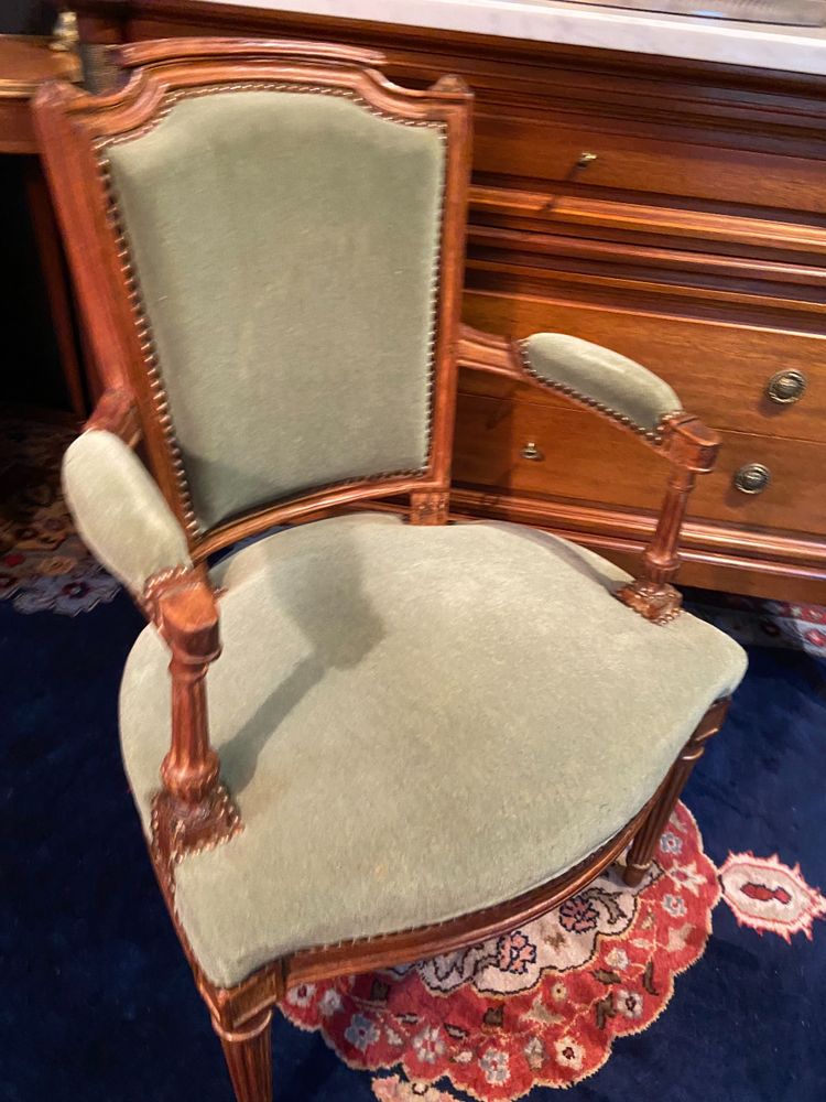 Fauteuil cabriolet velours vert d'époque XVIIIe Louis XVI