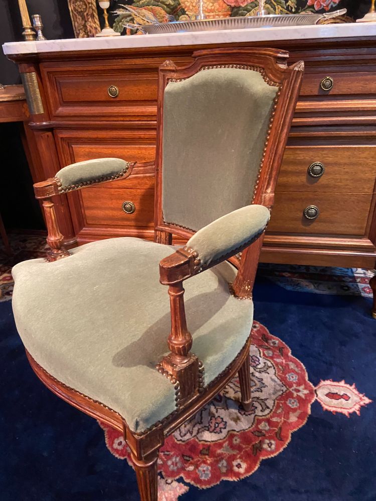Fauteuil cabriolet velours vert d'époque XVIIIe Louis XVI