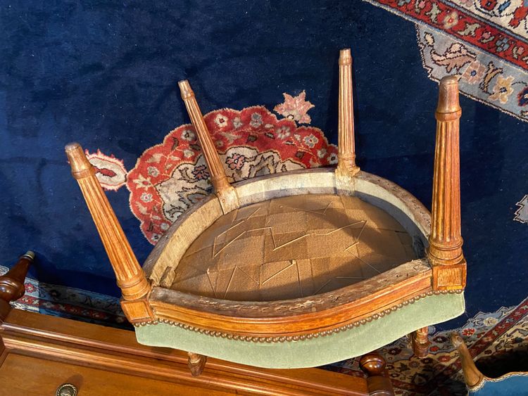 Fauteuil cabriolet velours vert d'époque XVIIIe Louis XVI