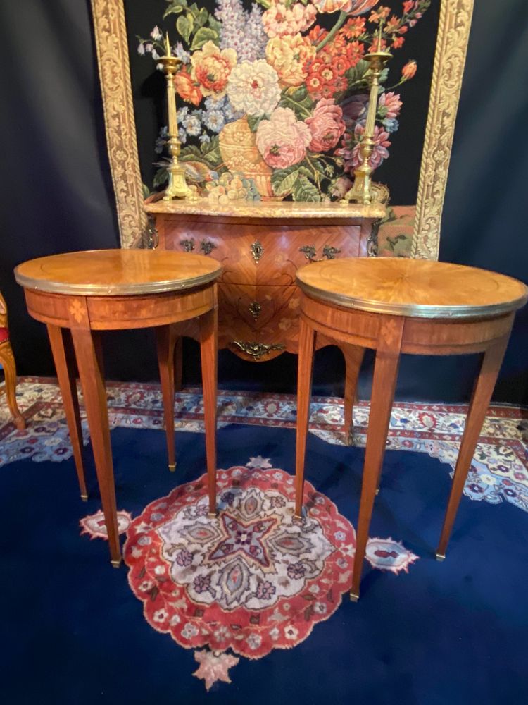 Pair of pedestal tables, end of sofa, table bouillotte, Louis XVI Directoire style