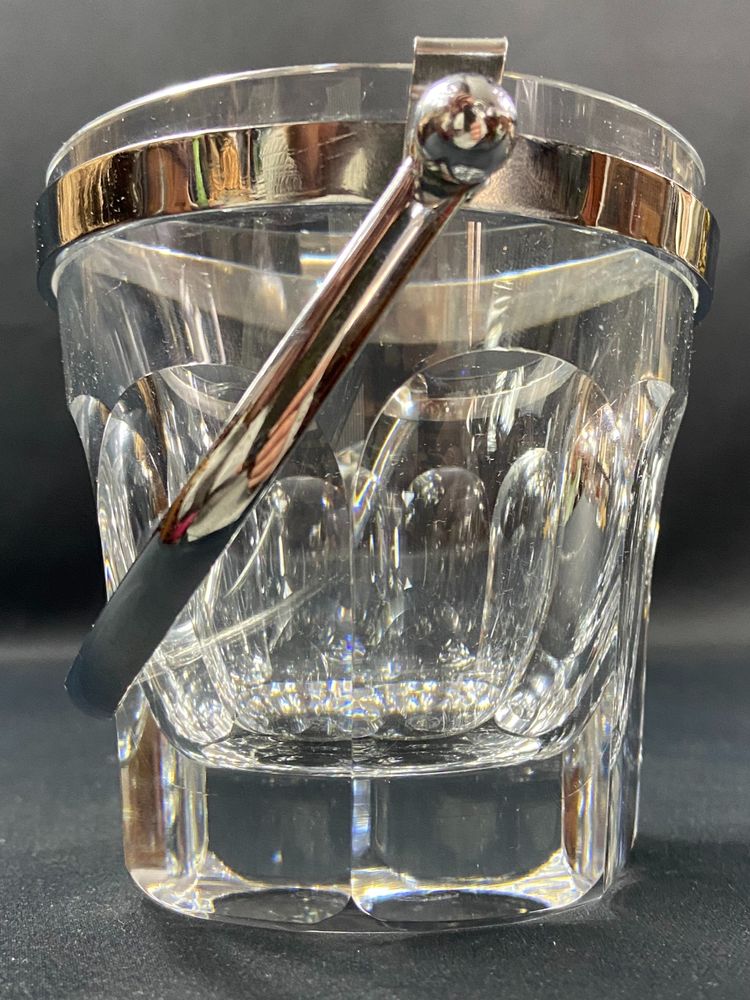 Seau à glaçons en cristal signé BACCARAT modèle Harcourt Talleyrand