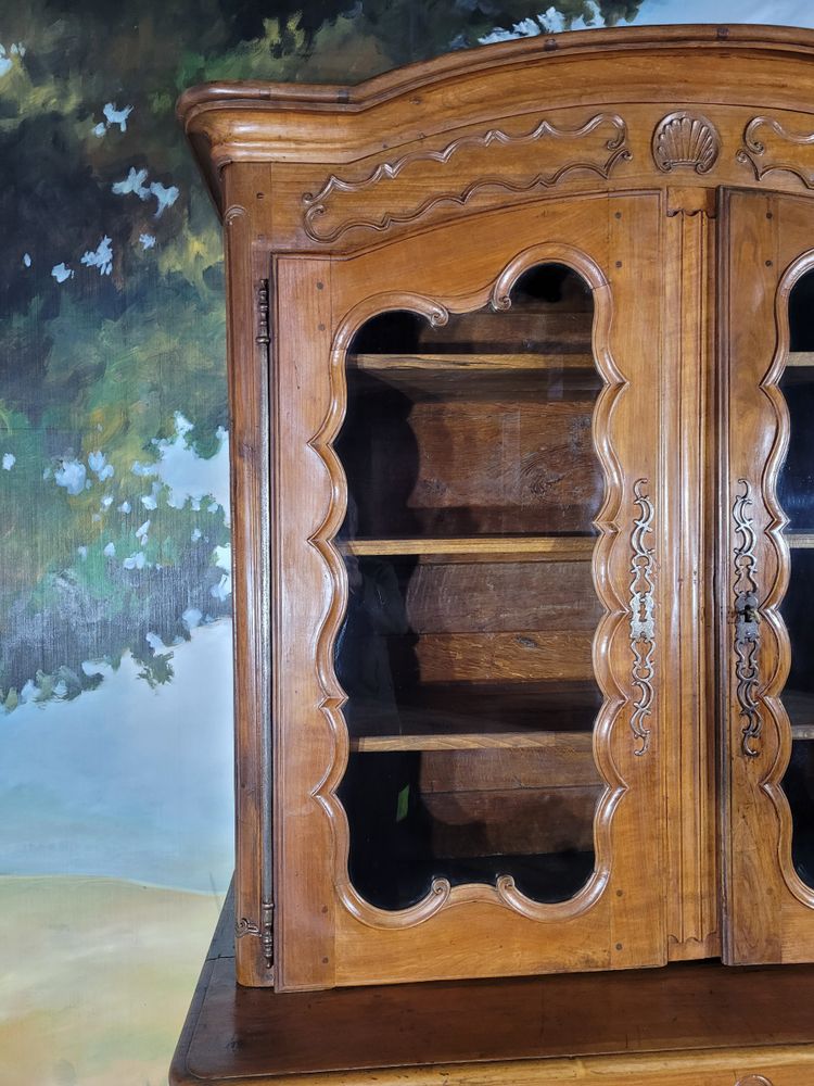 Two-part buffet in cherry wood, Louis XV period