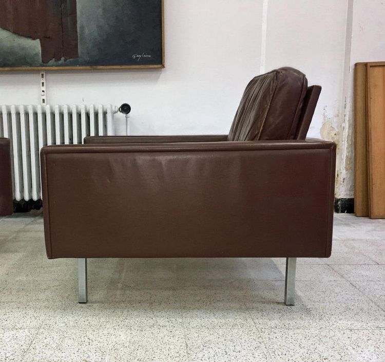 Paire De Fauteuils En Cuir Et Métal Chromé, Style Knoll , Circa 1970
