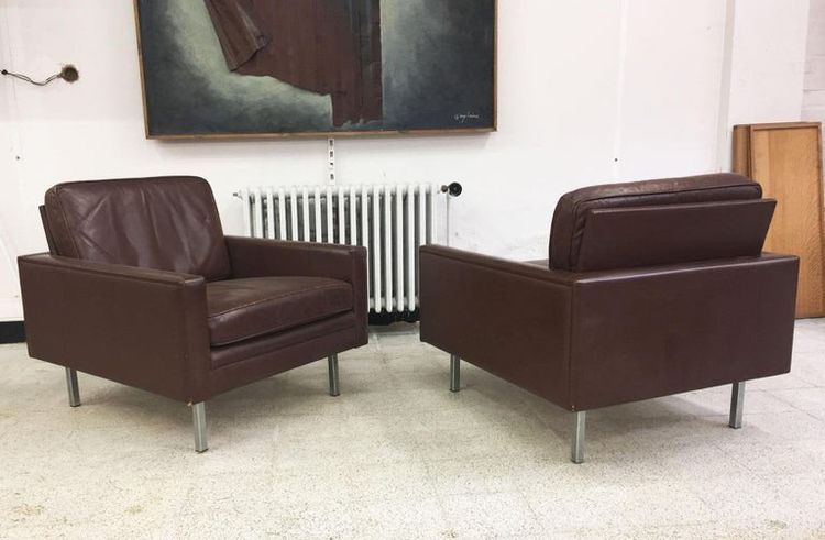 Paire De Fauteuils En Cuir Et Métal Chromé, Style Knoll , Circa 1970