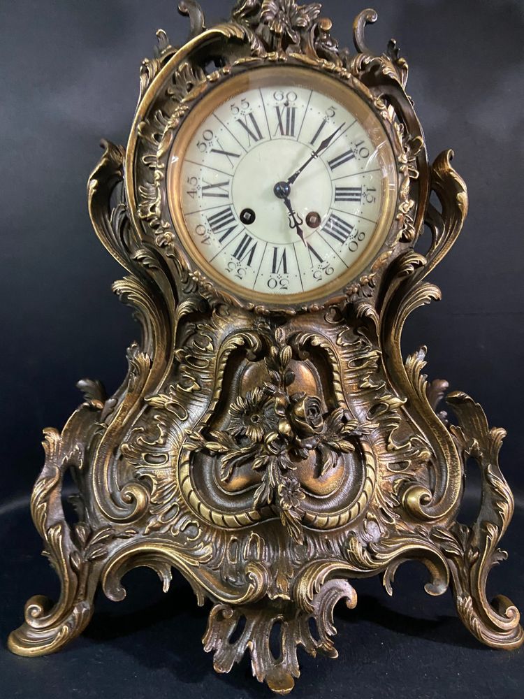 Large Louis XV style bronze cartel clock
