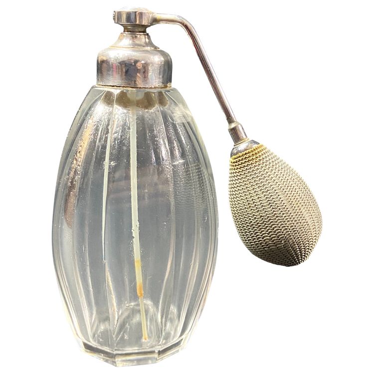 Large Baccarat crystal perfume spray bottle 1920-1930