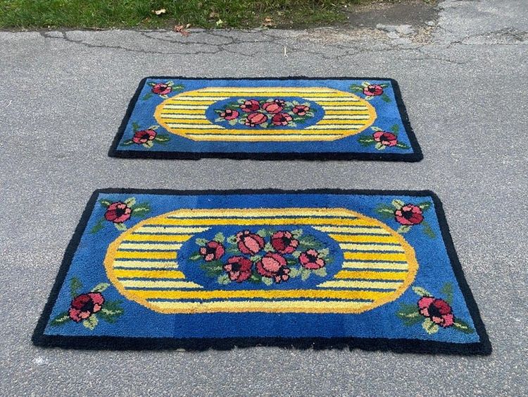 Paire De Tapis Art Deco En Laine, Circa 1930
