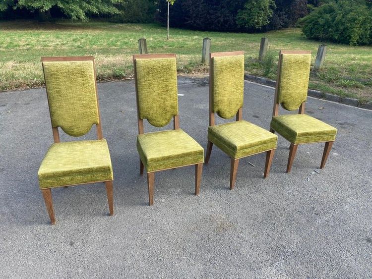 suite de 7 chaises art deco en chêne dans le style de Maurice Jallot, André Arbus, circa 1940