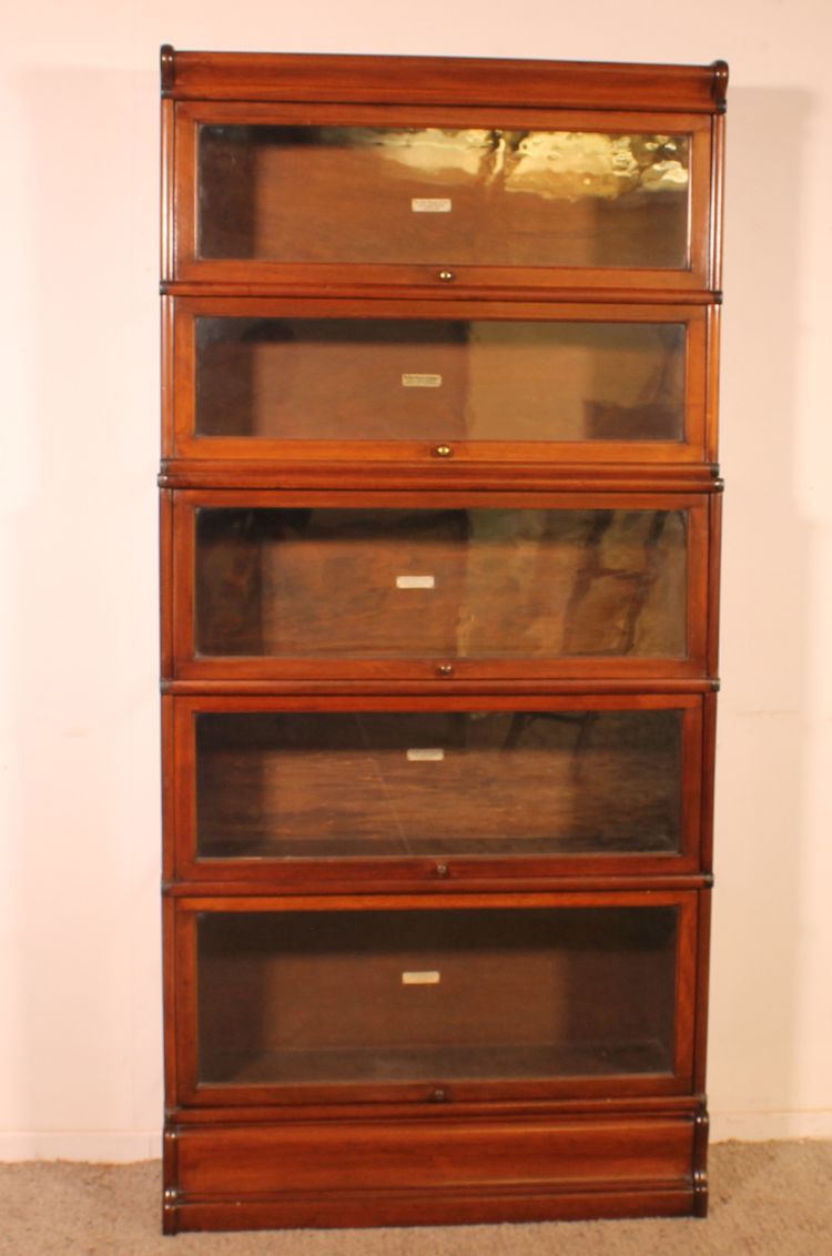 Globe Wernicke Mahogany Bookcase Of 5 Elements