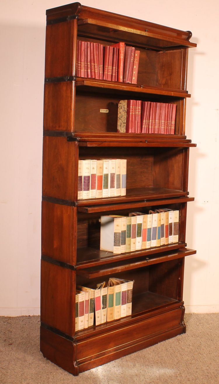 Globe Wernicke Mahogany Bookcase Of 5 Elements