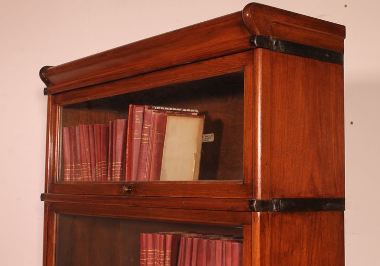 Globe Wernicke Mahogany Bookcase Of 5 Elements