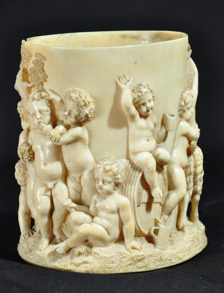 Carved ivory bowl decorated with putti in homage to Bacchus 17th century