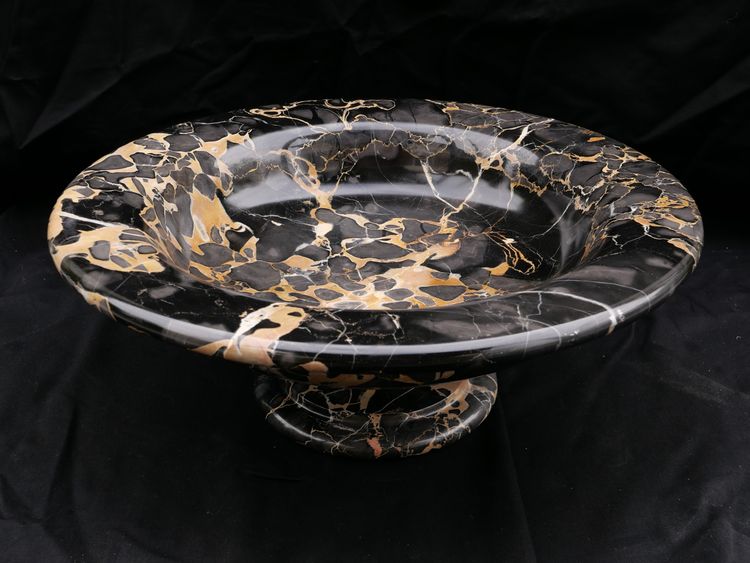 Large Tazza cup in portor marble
