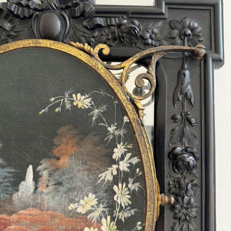 Trittico in ebanite di Napoleone III che forma uno specchio centrale a bouquet dipinto
