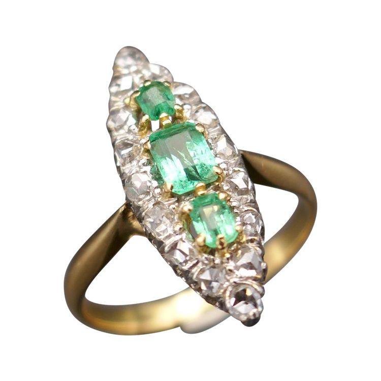 Marquise Ring Smaragde Und Diamanten im Rosenschliff, Gold Und Platin.