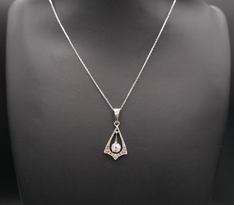 Art-Deco-Anhänger Diamant 0,53 ct Gold Und Platin, Goldkette.