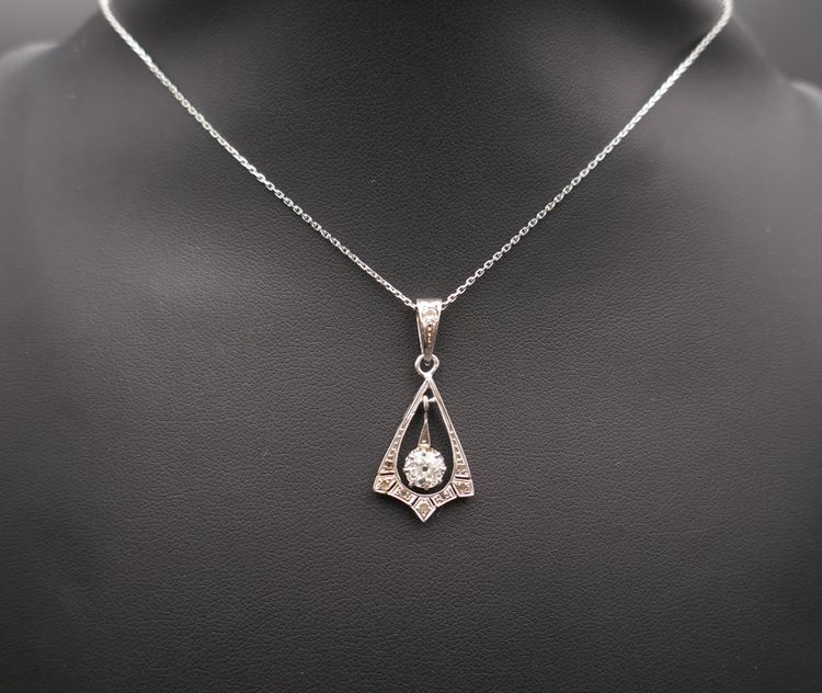 Art-Deco-Anhänger Diamant 0,53 ct Gold Und Platin, Goldkette.