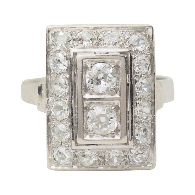 Art Deco ring in white gold and platinum, diamonds
