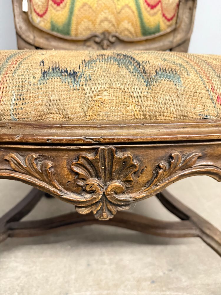 Antique Genoa Louis XIV armchair, late 17th century, Italy 108x47x50 cm, solid walnut