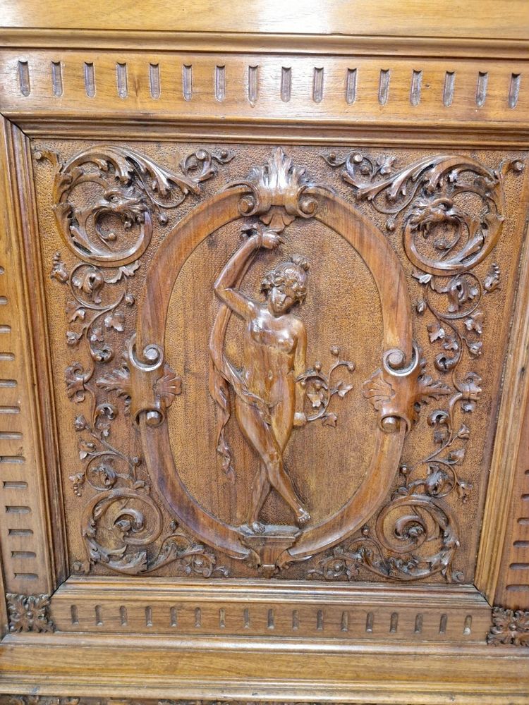 Antique Italian Reniassance Bed Heavily Carved Walnut