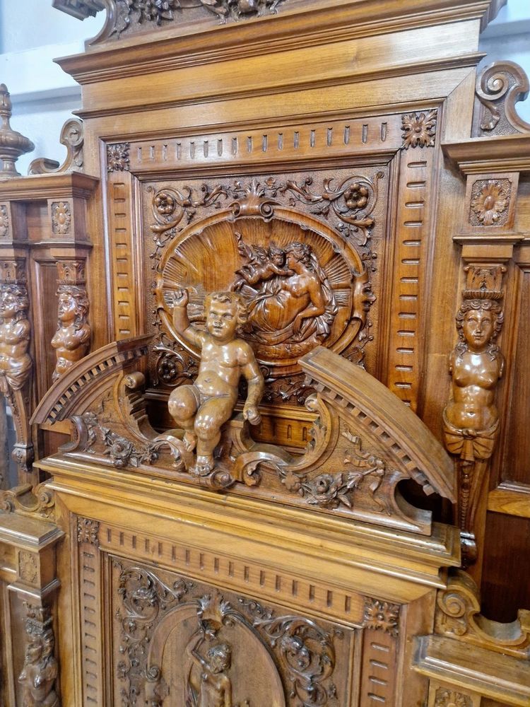 Antique Italian Reniassance Bed Heavily Carved Walnut