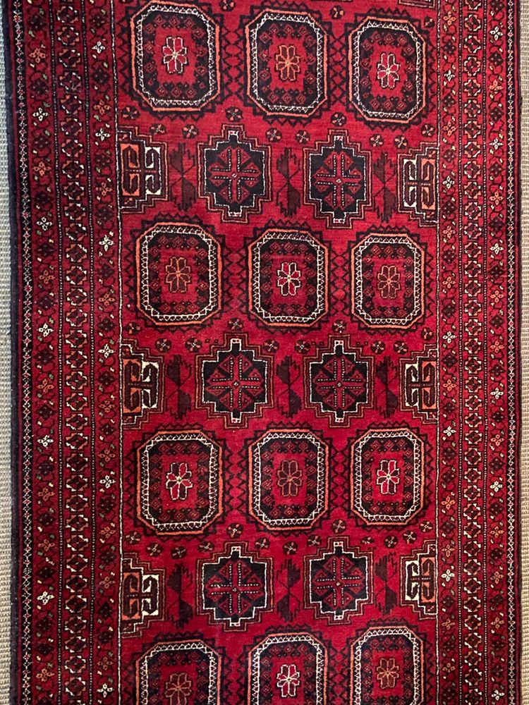 Tapis d'Orient Baloutche Boukhara laine réalisé main Afghanistan Turkménistan