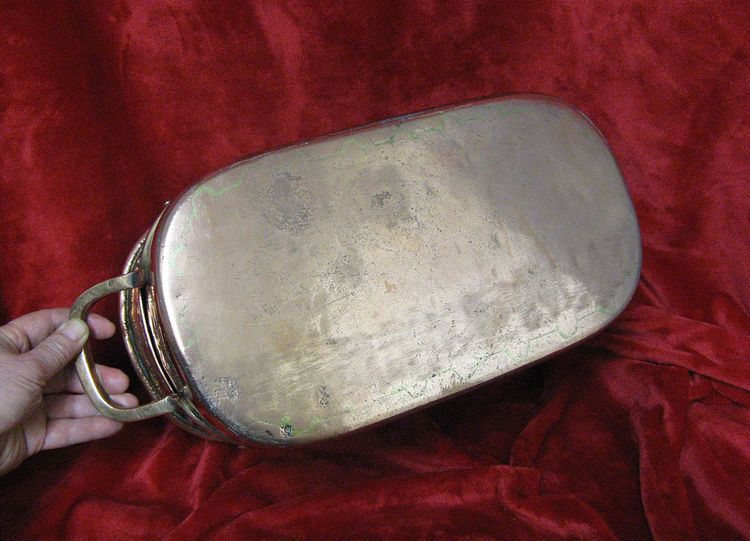 Daubière Braisière Aus Kupfer XVIII. Jahrhundert. Fleur De Lys. Krone.