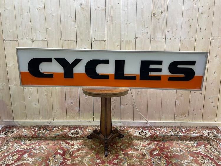 Brand "cicli di cicli" di Lumineus