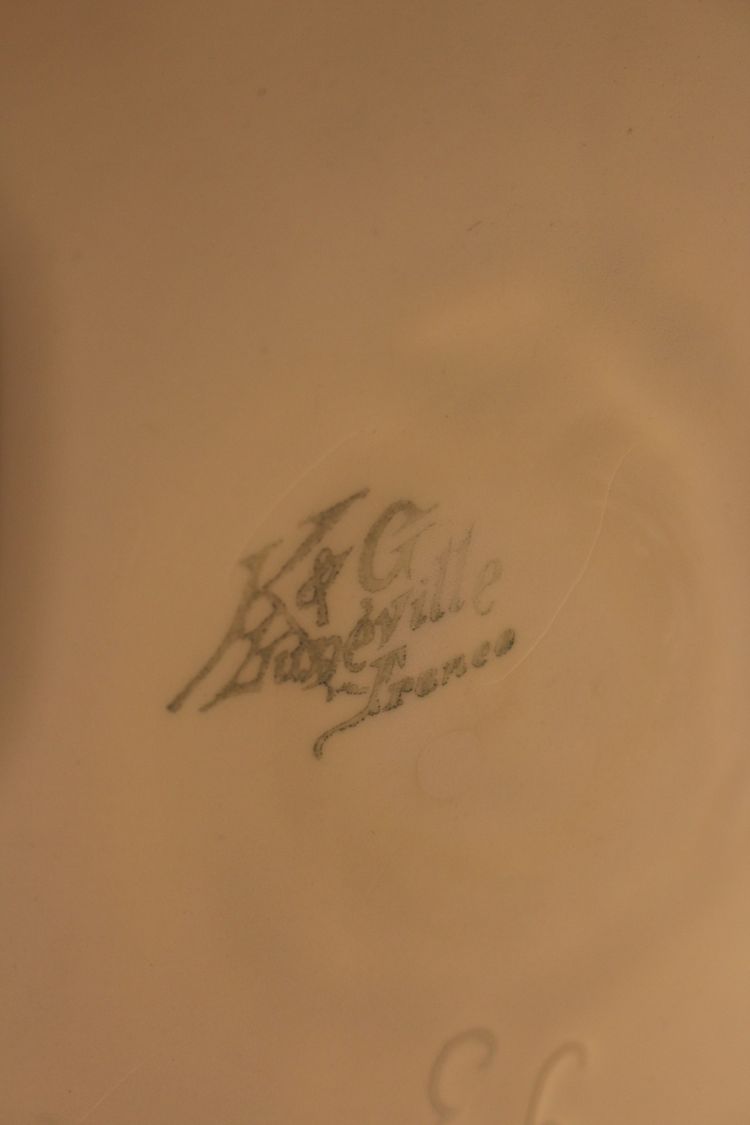  Regenschirmständer im Jugendstil