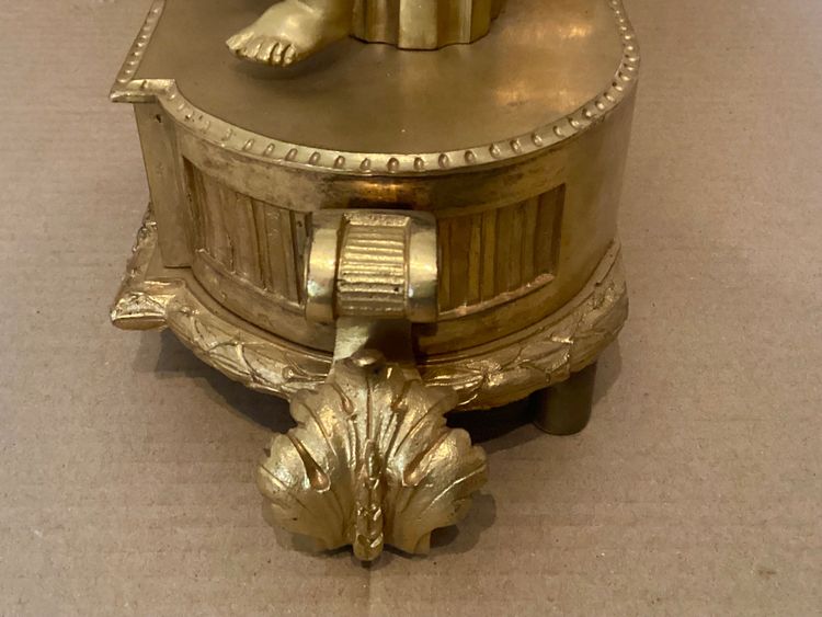 Louis XVI bronze clock