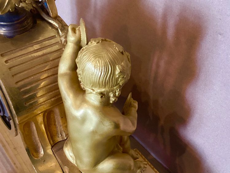 Louis XVI bronze clock