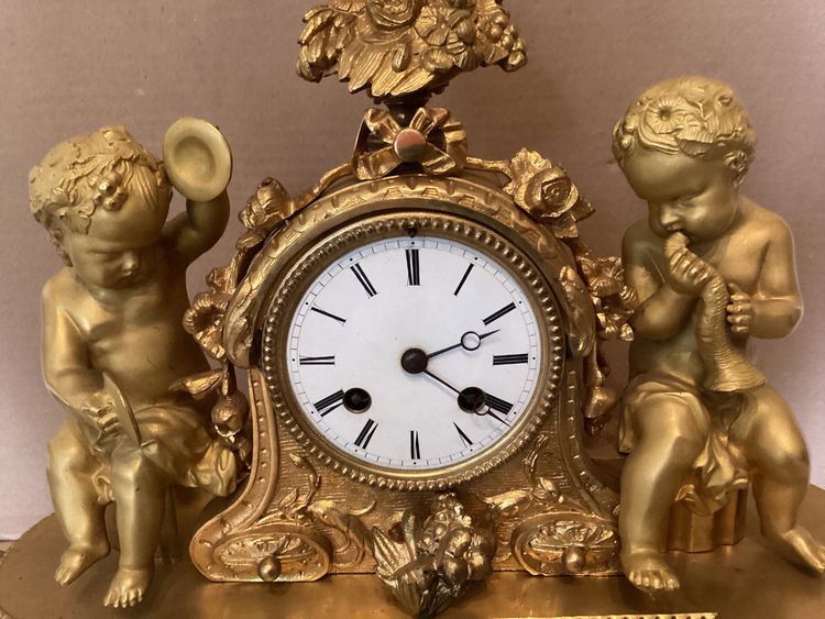 Louis XVI bronze clock