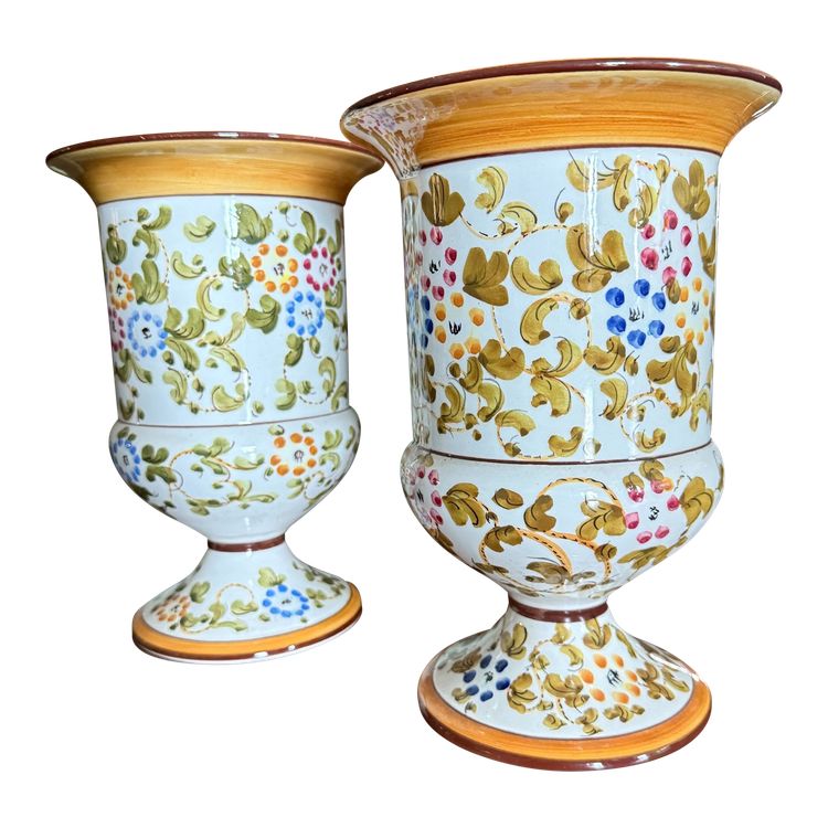 Coppia di vasi in maiolica dipinta metà '900 manifattura Firenze MTC h 24cm