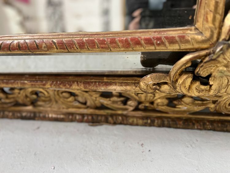 Miroir a pare closes de style Louis XIV en bois et stuc doré XIX siècle
