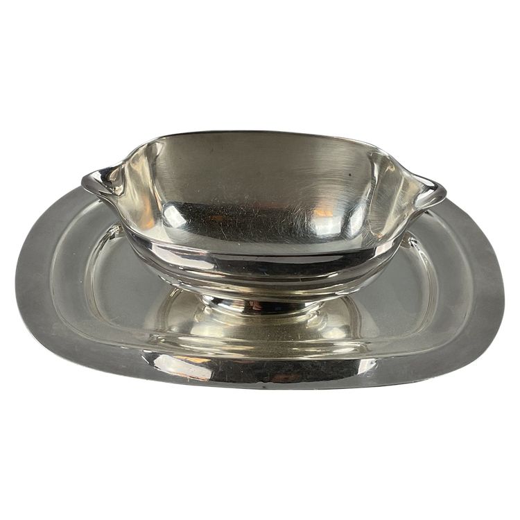 Art Deco-style silver-plated gravy boat
