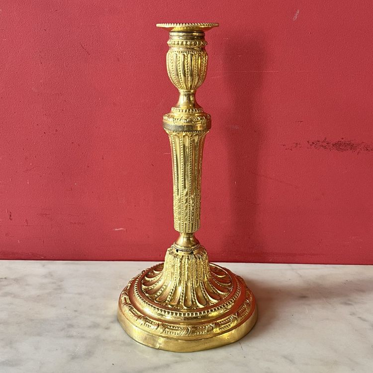 Pair of candlesticks with pearl friezes, Louis XVI period