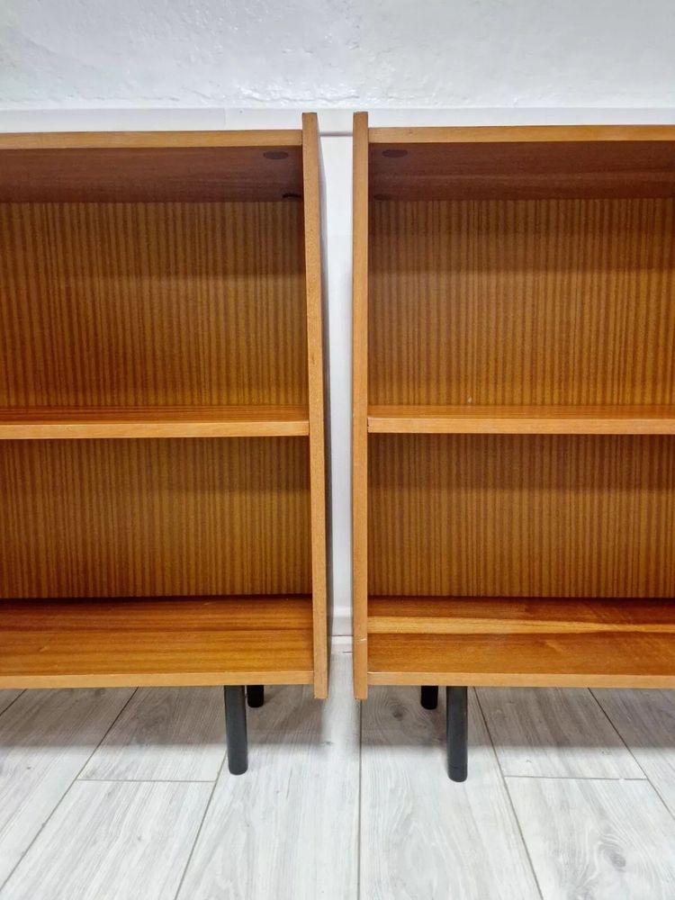 Coppia di librerie di metà secolo