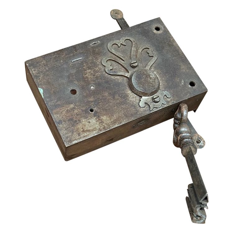 Cloverleaf lock and key 18th century ironwork