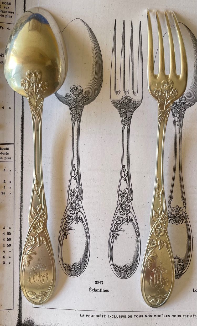 2 art nouveau place settings.