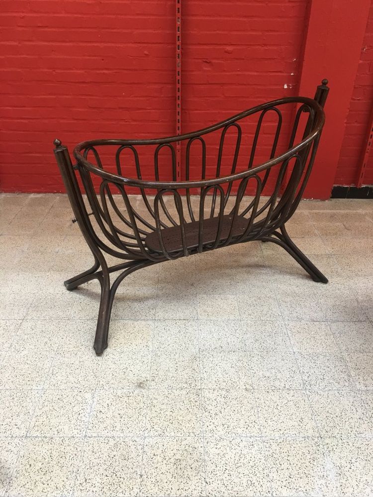 Große Jugendstil-Wiege aus gebogenem Holz, Thonet zugeschrieben, um 1900