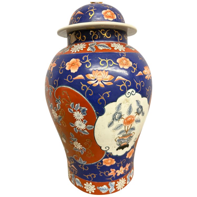 Vase japonais ancien, début du 20e siècle, signé à la base, h 55 cm.