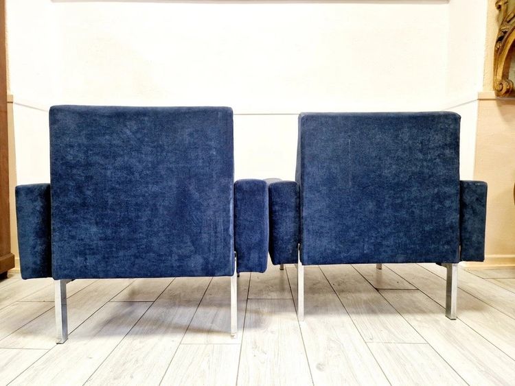 Pair of mid-century Danish club chairs in the Kiushu Saporiti style