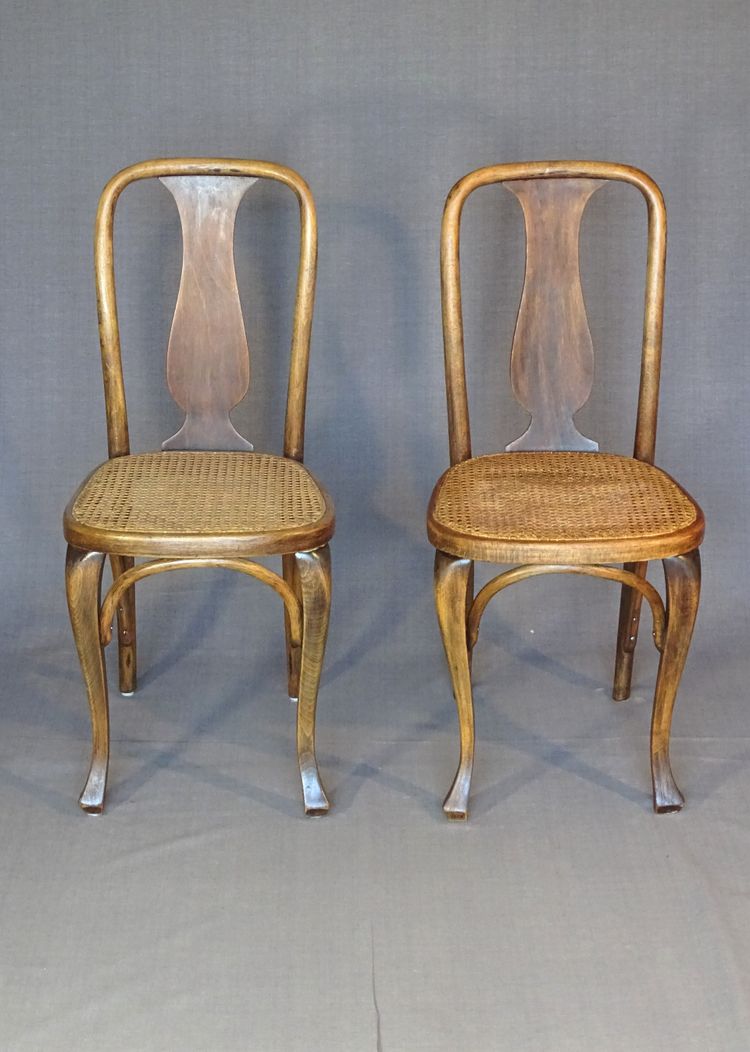 2 Chaises Kohn N°529 ,vers 1910, bistrot ,cannées , no Thonet