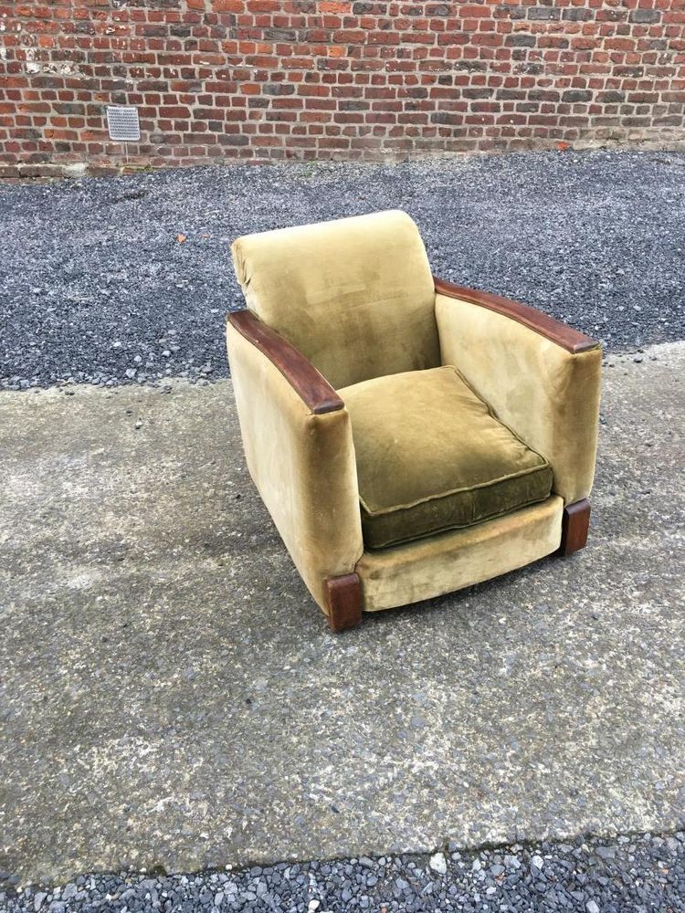 Paire d'élégants Fauteuils Art Deco En Acajou Circa 1930