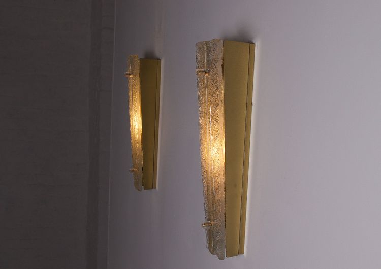 Pair of large Murano "Feuilles" wall lights, Barovier Toso.