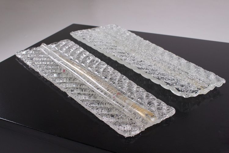 Pair of large Murano "Feuilles" wall lights, Barovier Toso.