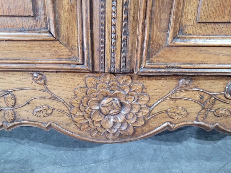 Credenza in rovere normanno 3/4