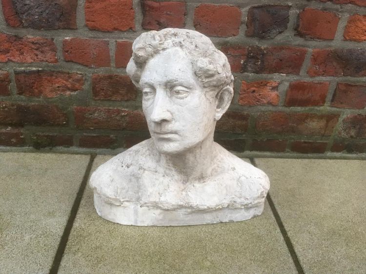 Ernestine Sirine-real (1899-1994) "Busto romantico Art Déco".