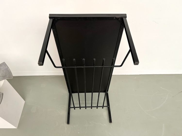 Modernistischer Couchtisch aus den 70er Jahren