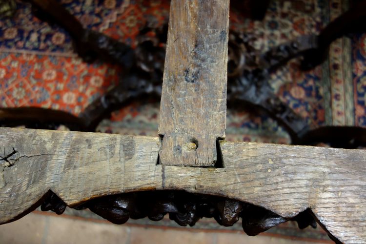Consolle Luigi XV in rovere e marmo di Breche d'Alep